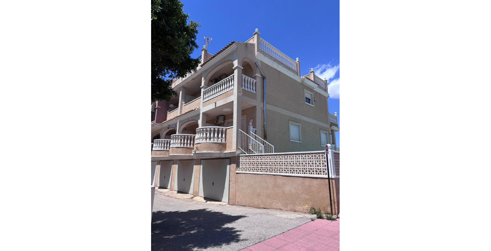 Resale - Townhouse - Villamartín - Costa Blanca