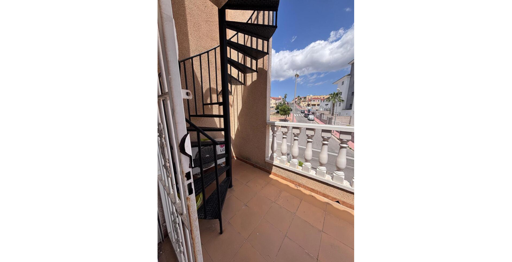 Resale - Townhouse - Villamartín - Costa Blanca