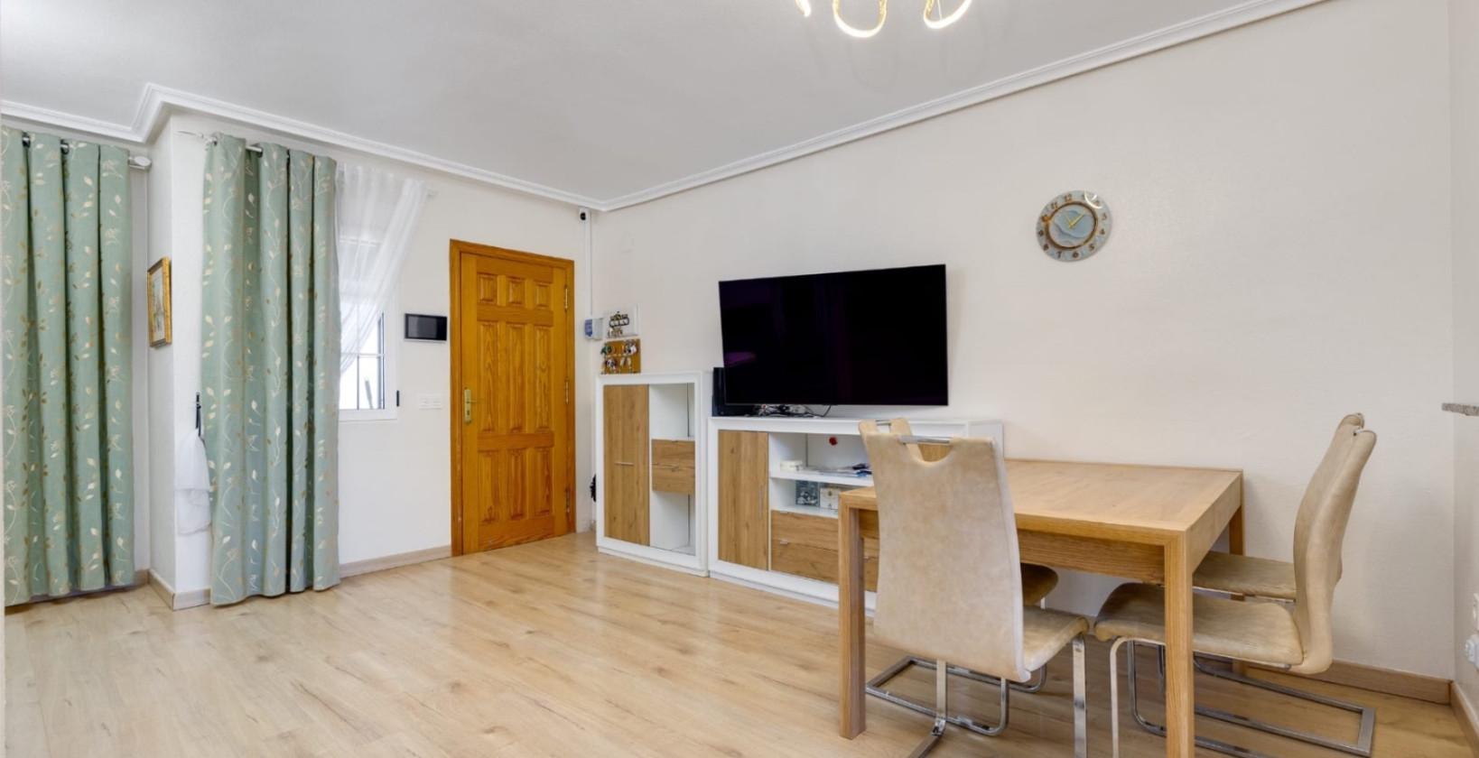 Resale - Townhouse - Torrevieja