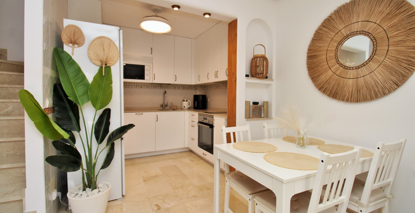 Resale - Townhouse - Villamartín - PAU 8