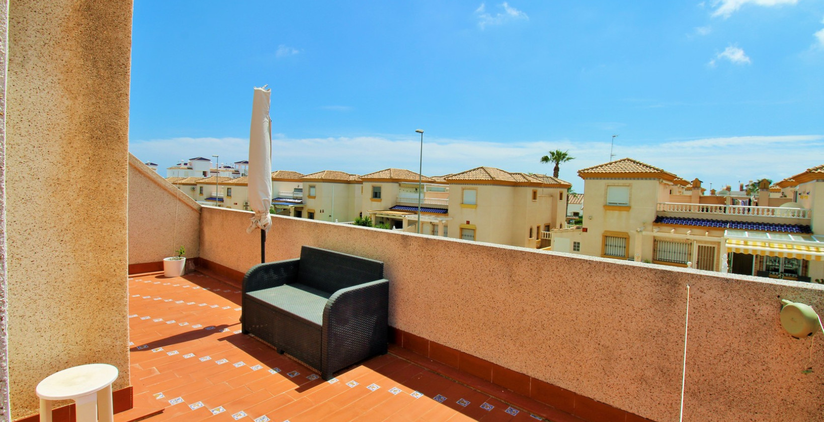 Resale - Townhouse - Villamartín - PAU 8