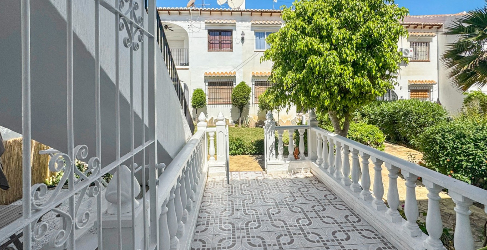 Resale - Apartment / flat - Torrevieja - Los Balcones - Los Altos del Edén