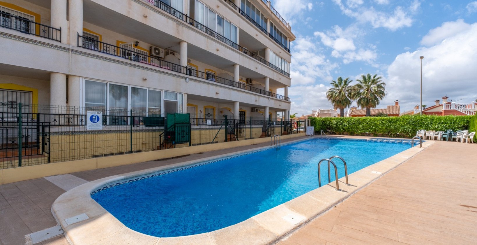 Resale - Apartment / flat - Playa Flamenca