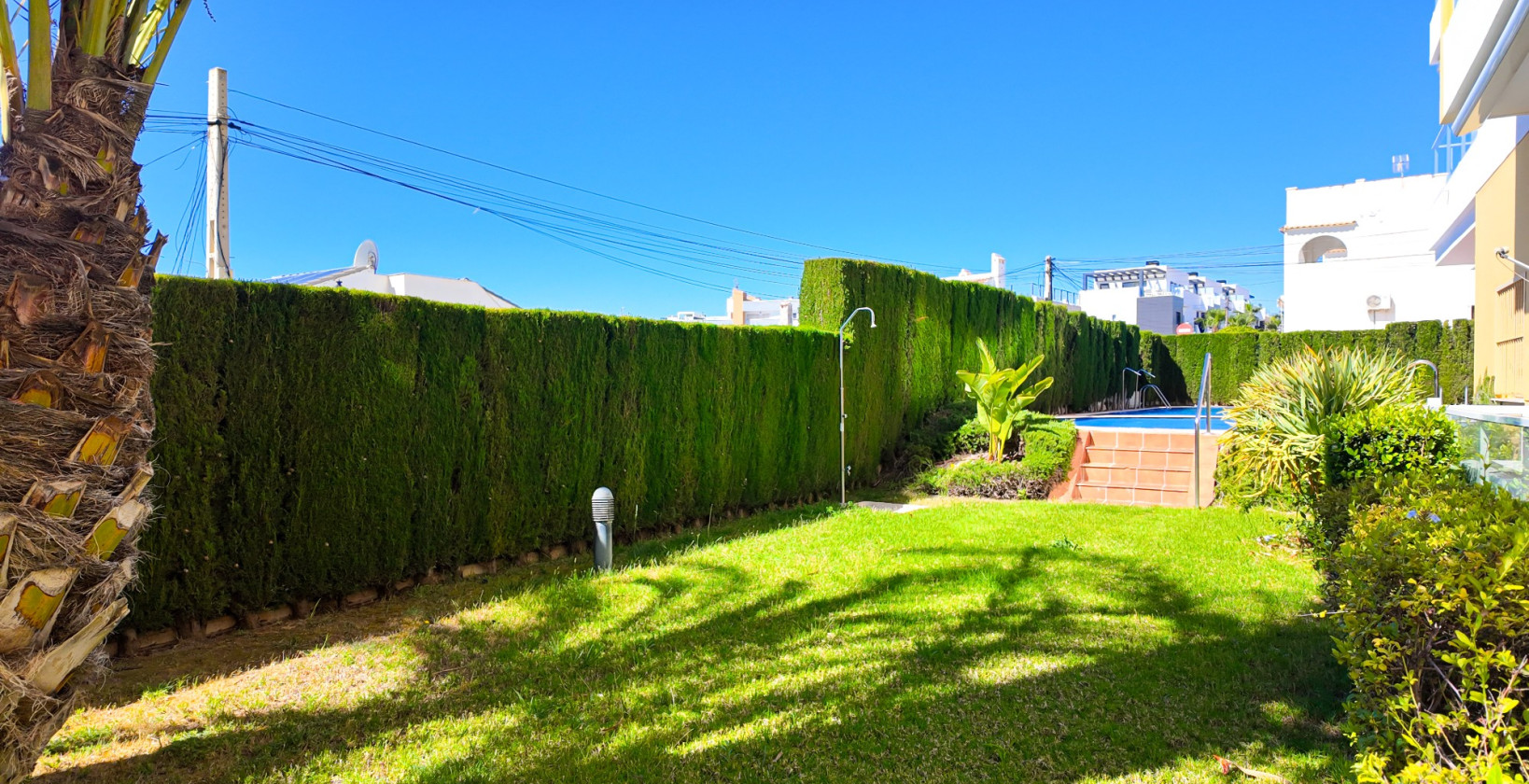 Resale - Apartment / flat - Orihuela Costa - Villamartín