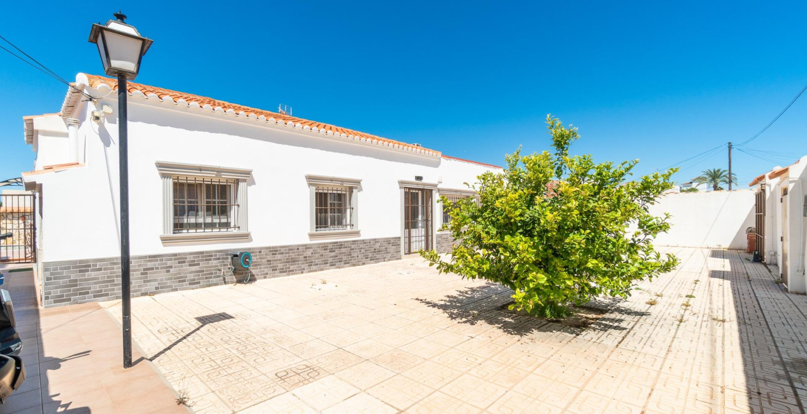 Resale - Villa - Torrevieja - Torreta florida
