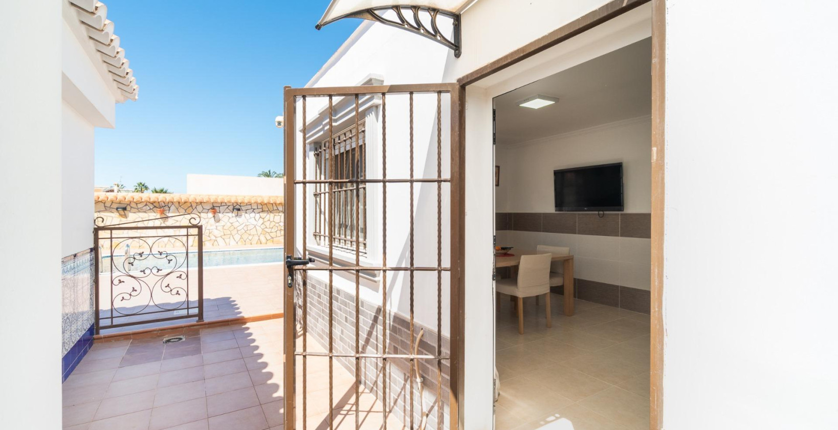 Resale - Villa - Torrevieja - Torreta florida