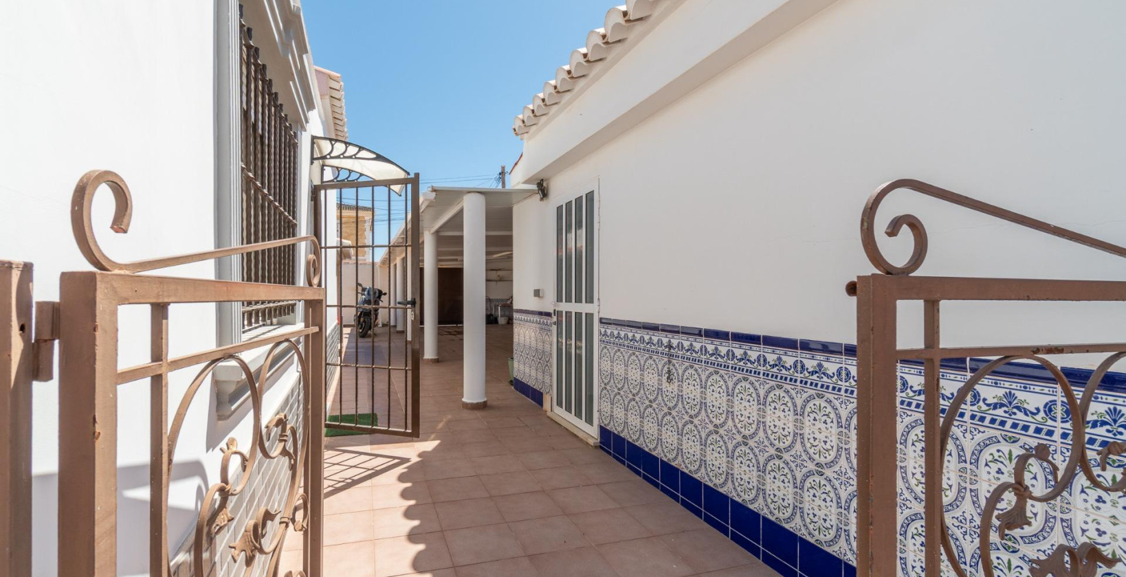 Resale - Villa - Torrevieja - Torreta florida