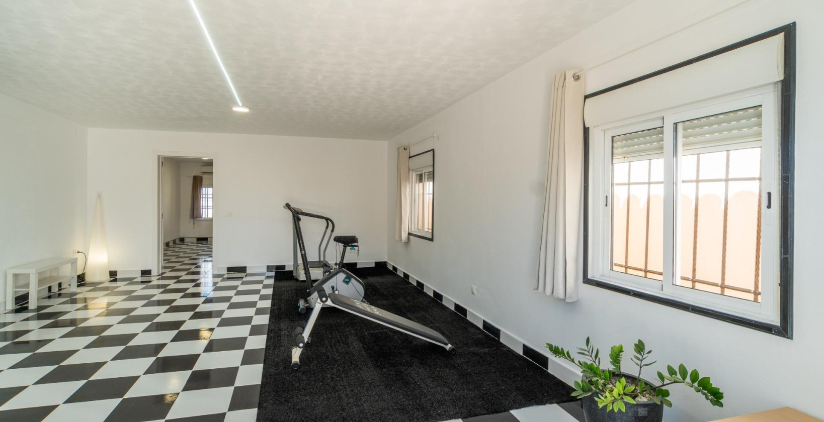 Resale - Villa - Torrevieja - Torreta florida