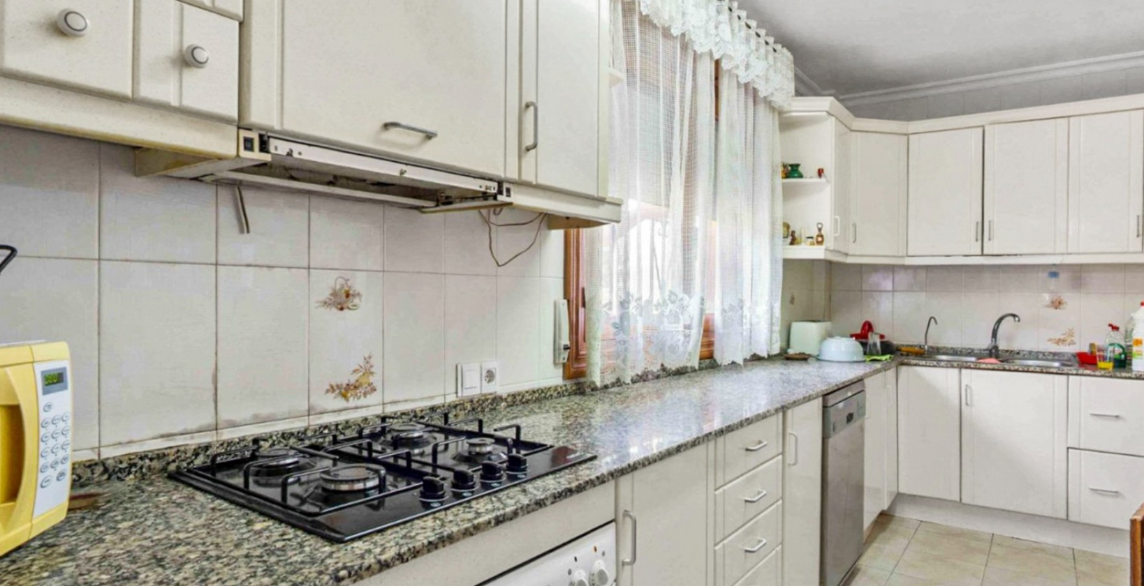 Resale - Villa - Torrevieja - Los Balcones - Los Altos del Edén