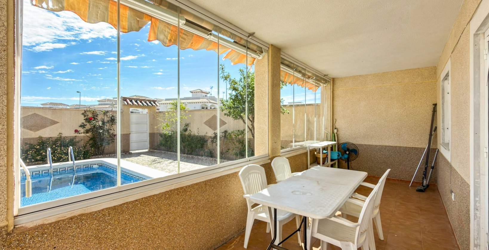 Resale - Apartment / flat - Orihuela Costa - Playa Flamenca