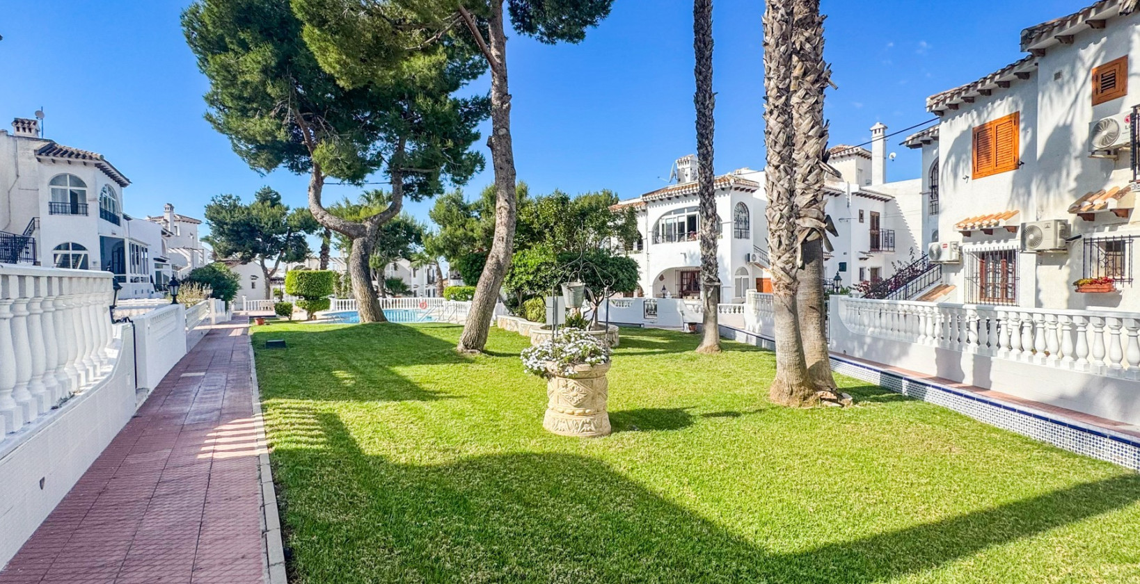Resale - Apartment / flat - Torrevieja - Nueva Torrevieja - Aguas Nuevas
