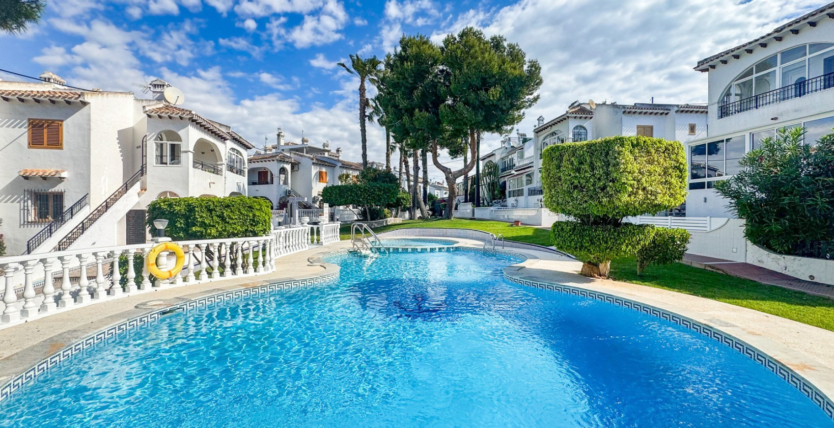 Resale - Apartment / flat - Torrevieja - Nueva Torrevieja - Aguas Nuevas