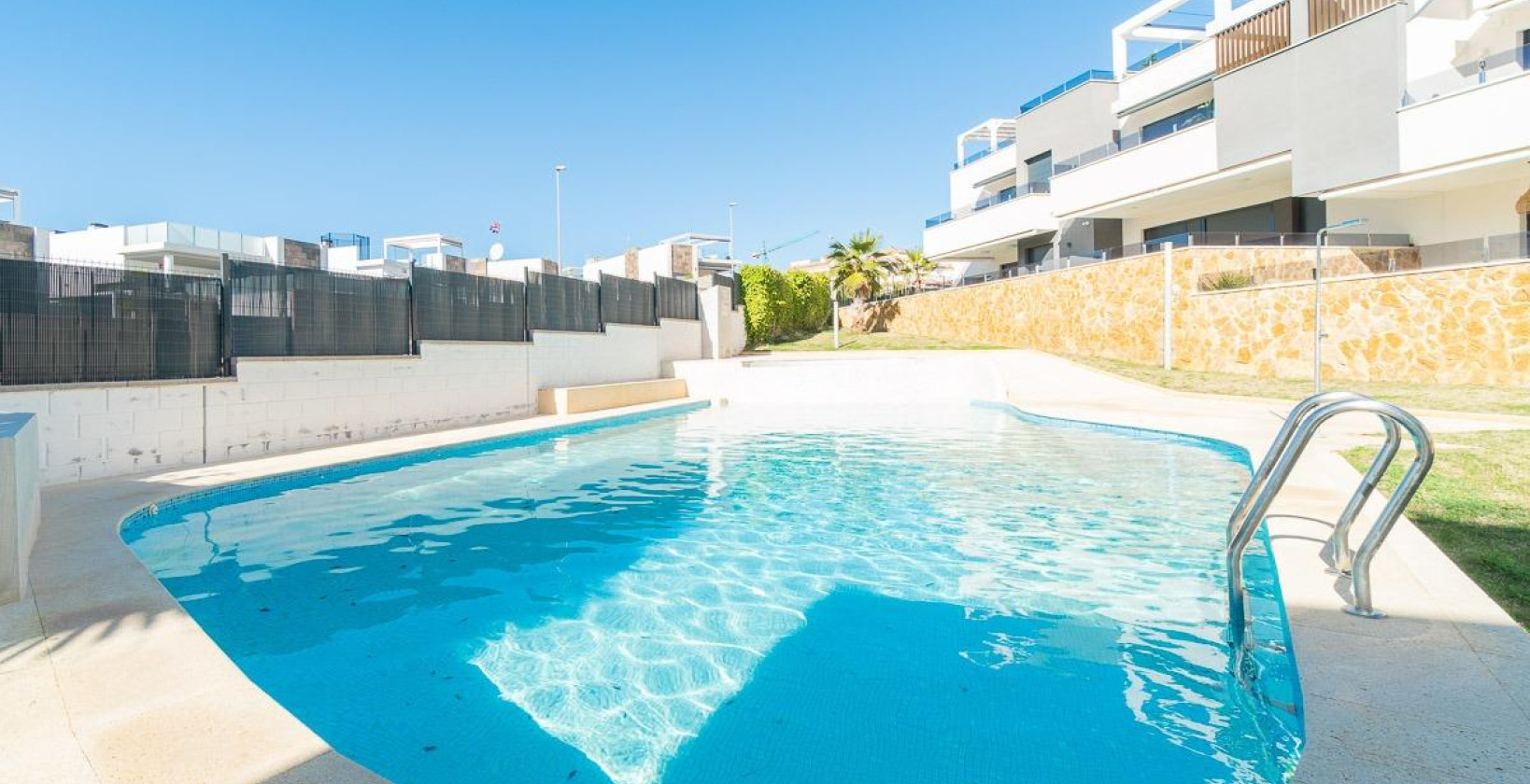 Resale - Apartment / flat - Orihuela Costa - PAU 26