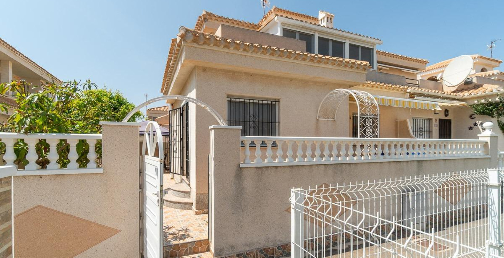 Resale - Villa - Orihuela Costa - Playa Flamenca