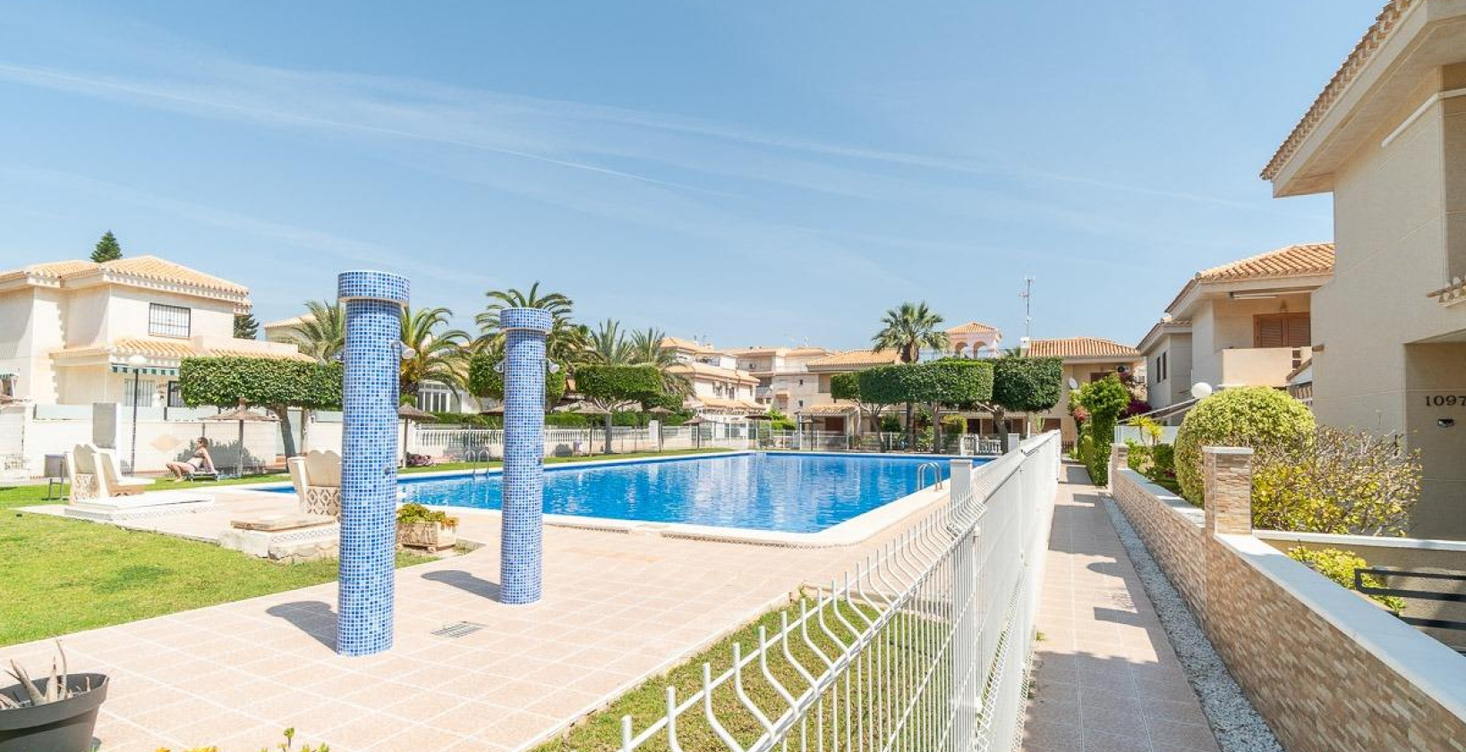 Resale - Villa - Orihuela Costa - Playa Flamenca