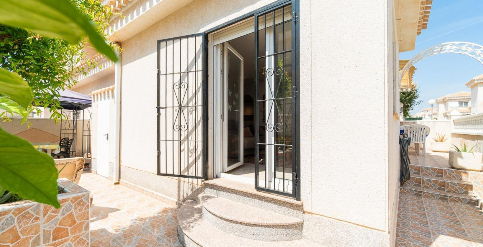 Resale - Villa - Orihuela Costa - Playa Flamenca