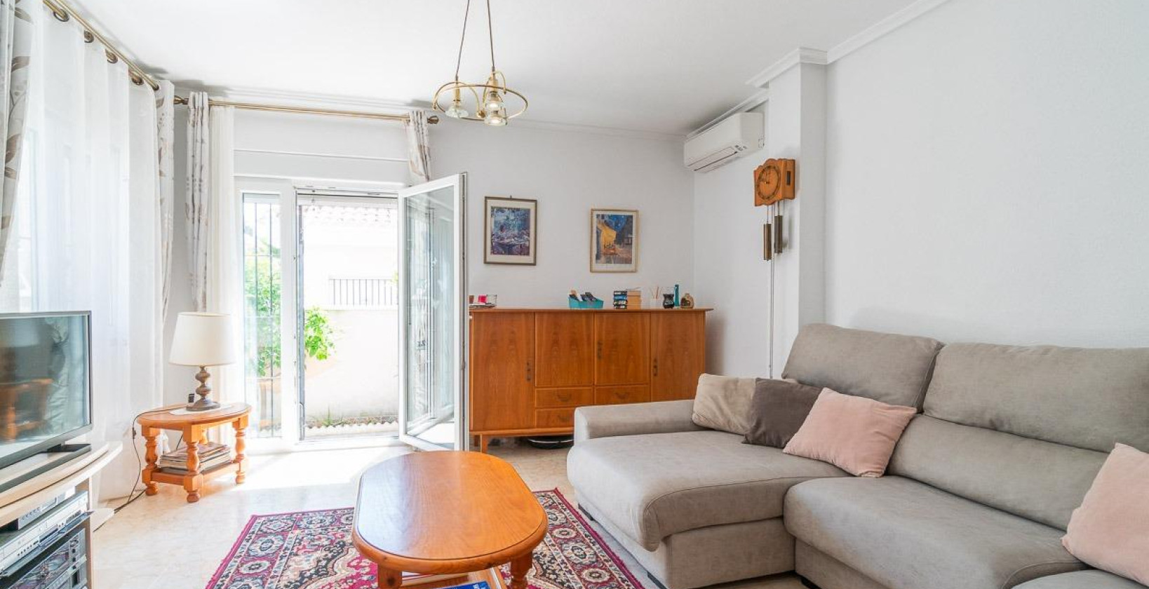 Resale - Villa - Orihuela Costa - Playa Flamenca
