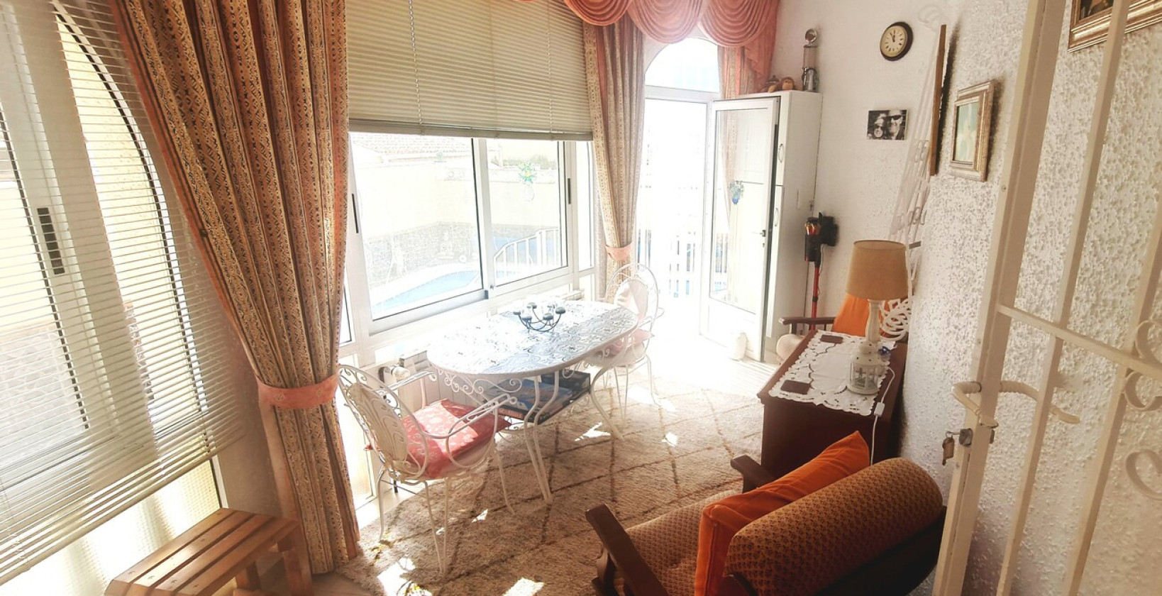 Resale - Villa - Villamartín - El Presidente