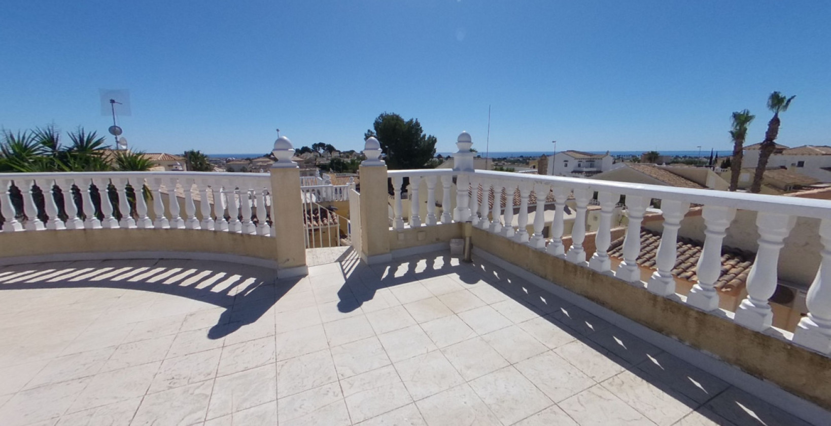 Resale - Villa - Villamartín - El Presidente