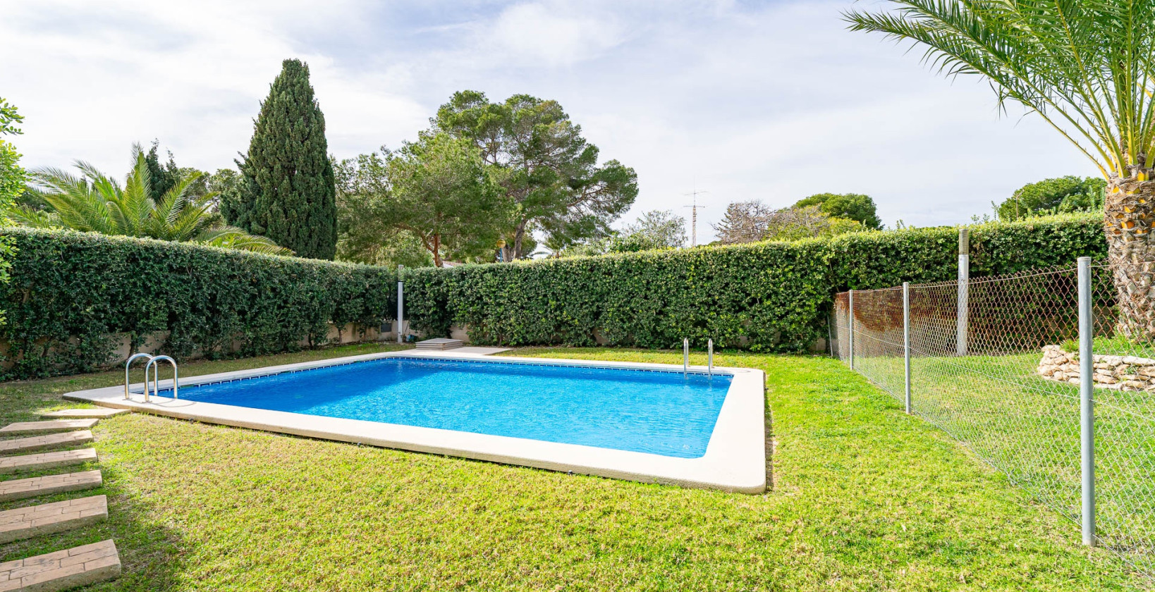 Resale - Duplex - Torrevieja - Punta Prima