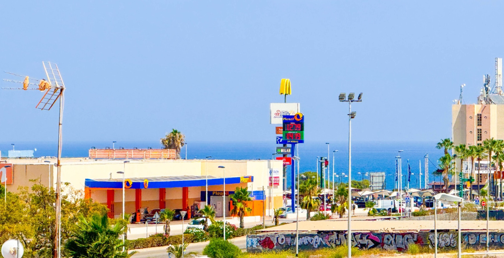 Resale - Townhouse - Torrevieja - Punta Prima