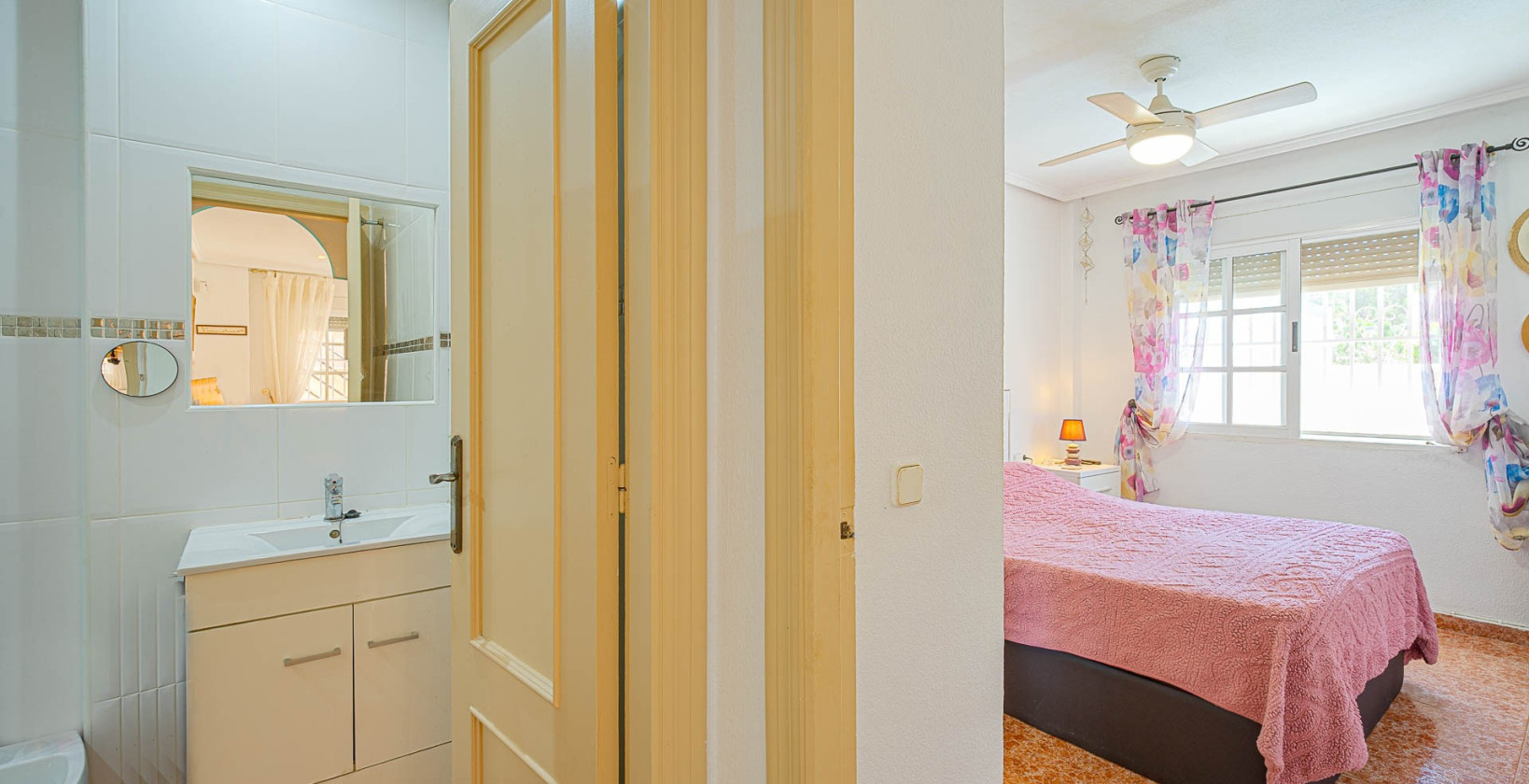 Resale - Villa - Torrevieja - Punta Prima