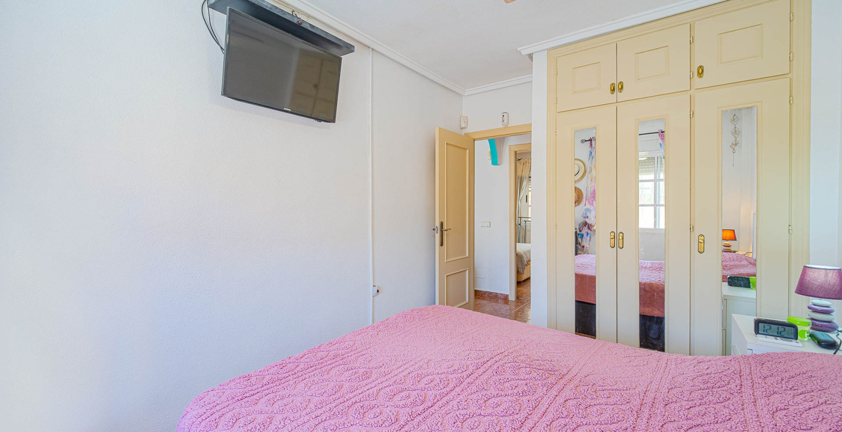 Resale - Villa - Torrevieja - Punta Prima