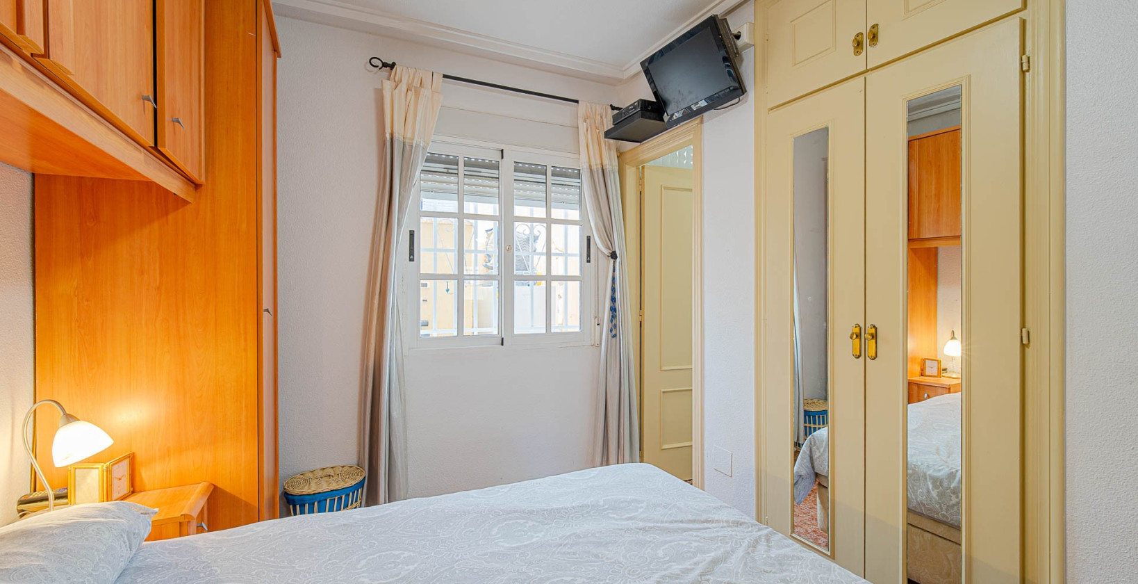 Resale - Villa - Torrevieja - Punta Prima