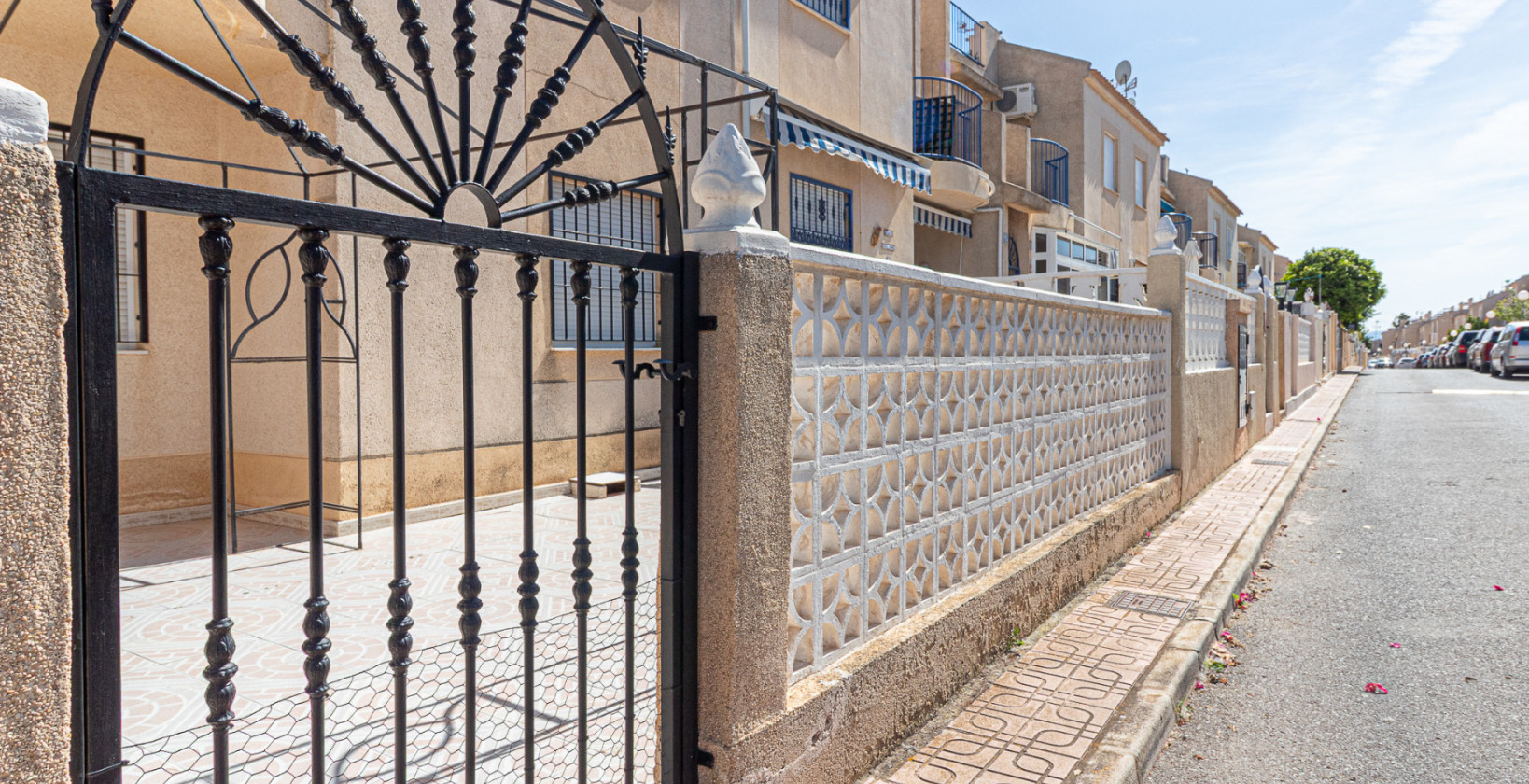 Resale - Apartment / flat - Torrevieja - San Luis
