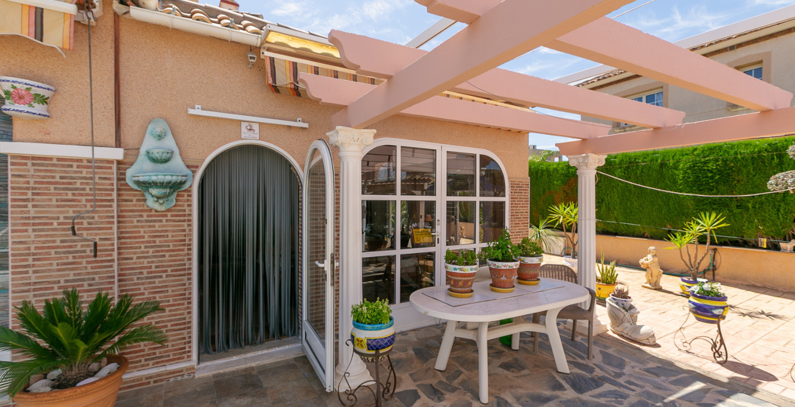 Resale - Villa - La Zenia