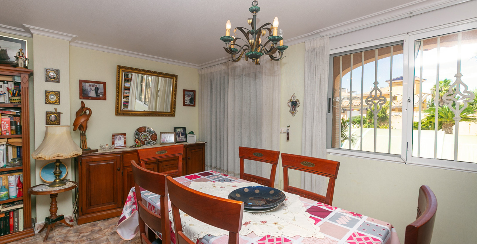 Resale - Villa - La Zenia