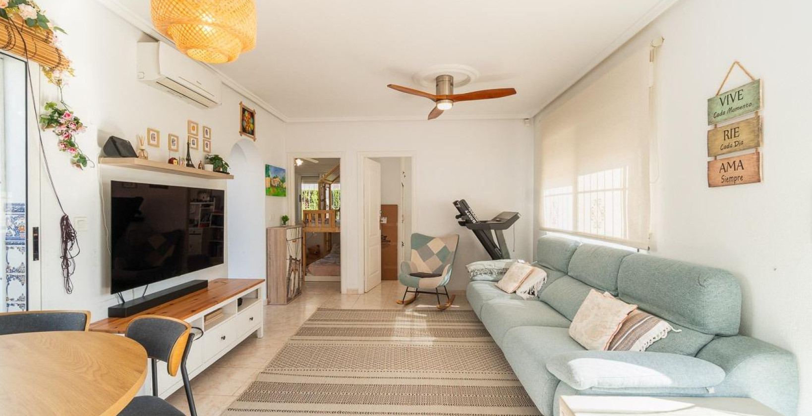 Resale - Semi Detached Villa - Orihuela Costa - Punta Prima