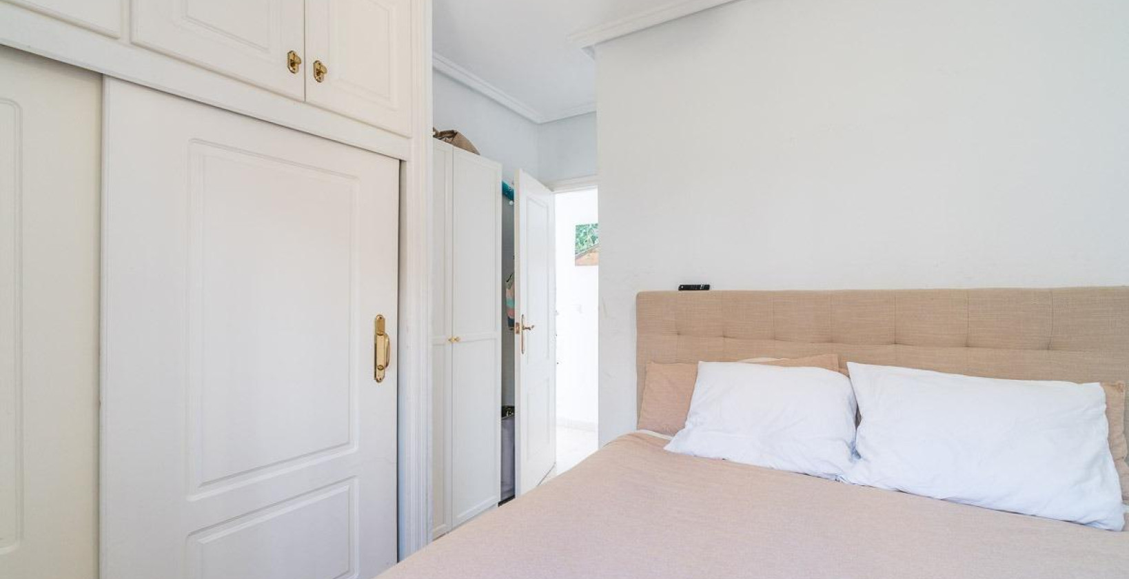 Resale - Semi Detached Villa - Orihuela Costa - Punta Prima