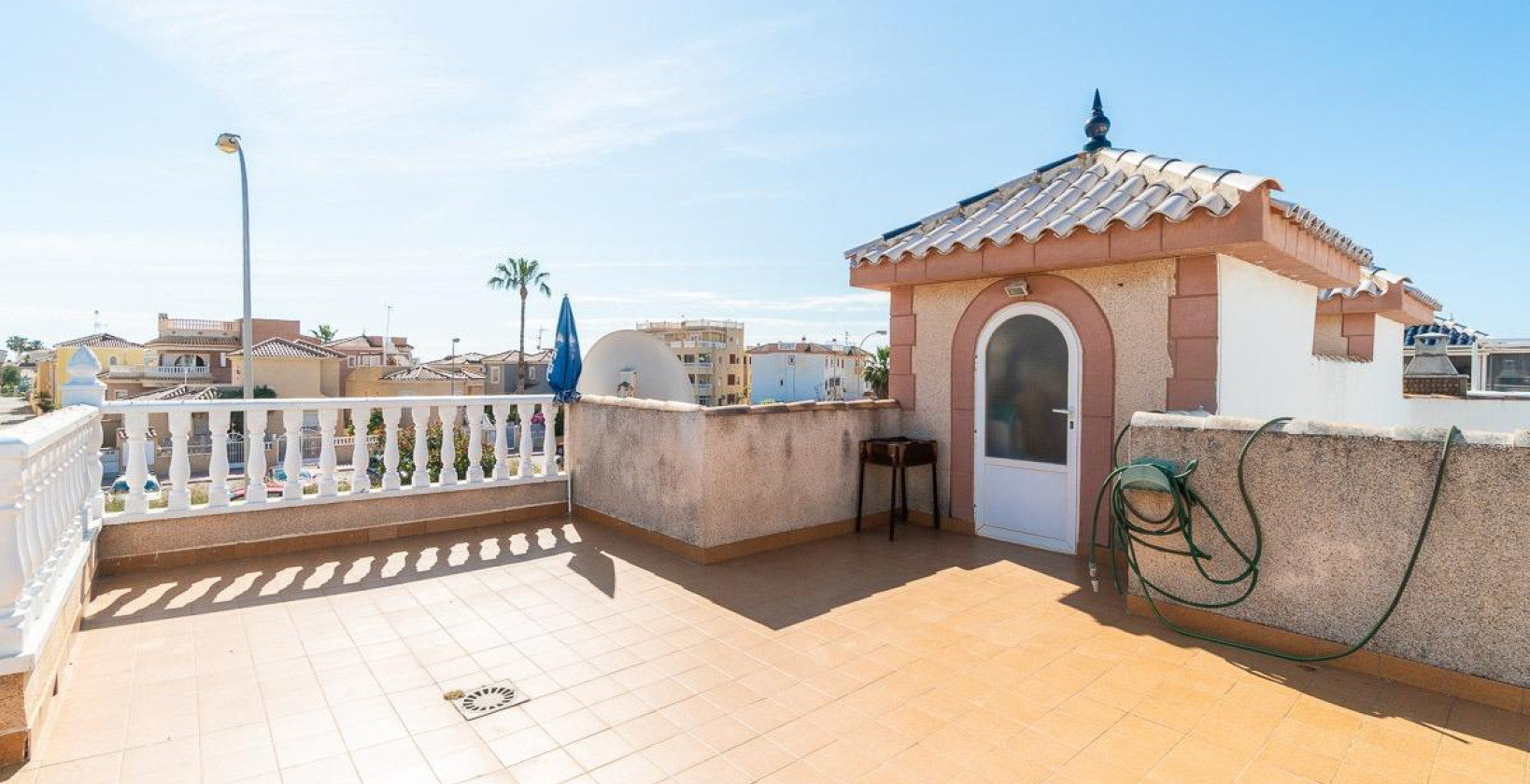 Resale - Semi Detached Villa - Orihuela Costa - Punta Prima