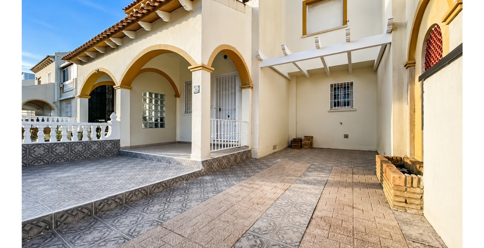 Resale - Townhouse - Orihuela Costa - Los Almendros