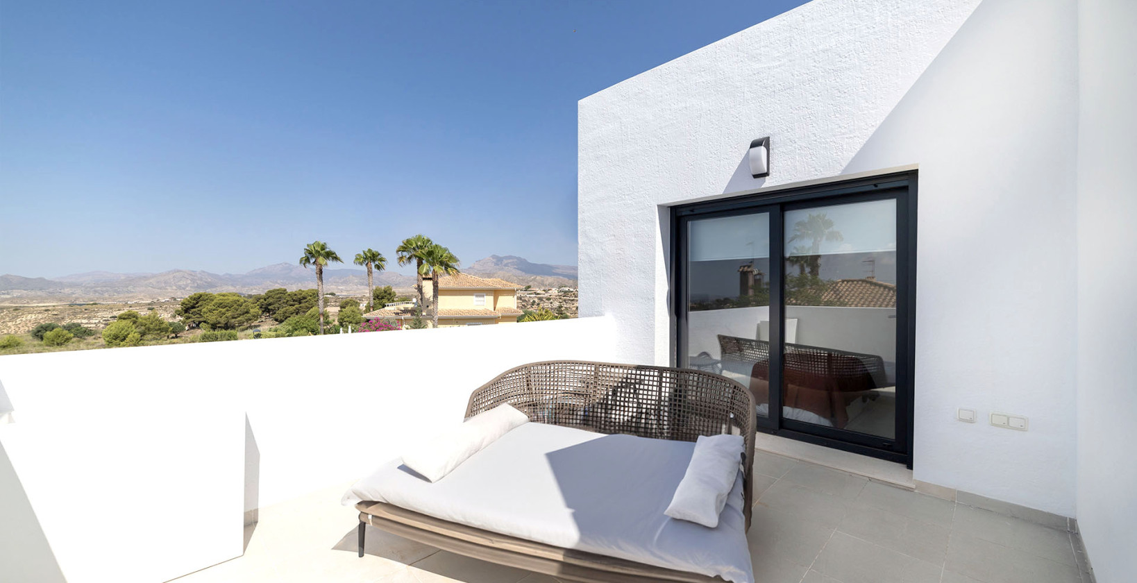 Nybygg - Villa - Busot, zona Bonalba Golf (Alicante) - Spain