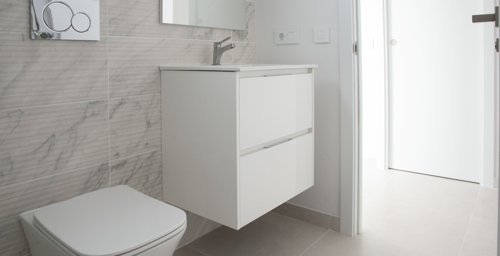 Nybygg - Villa - Busot, zona Bonalba Golf (Alicante) - Spain