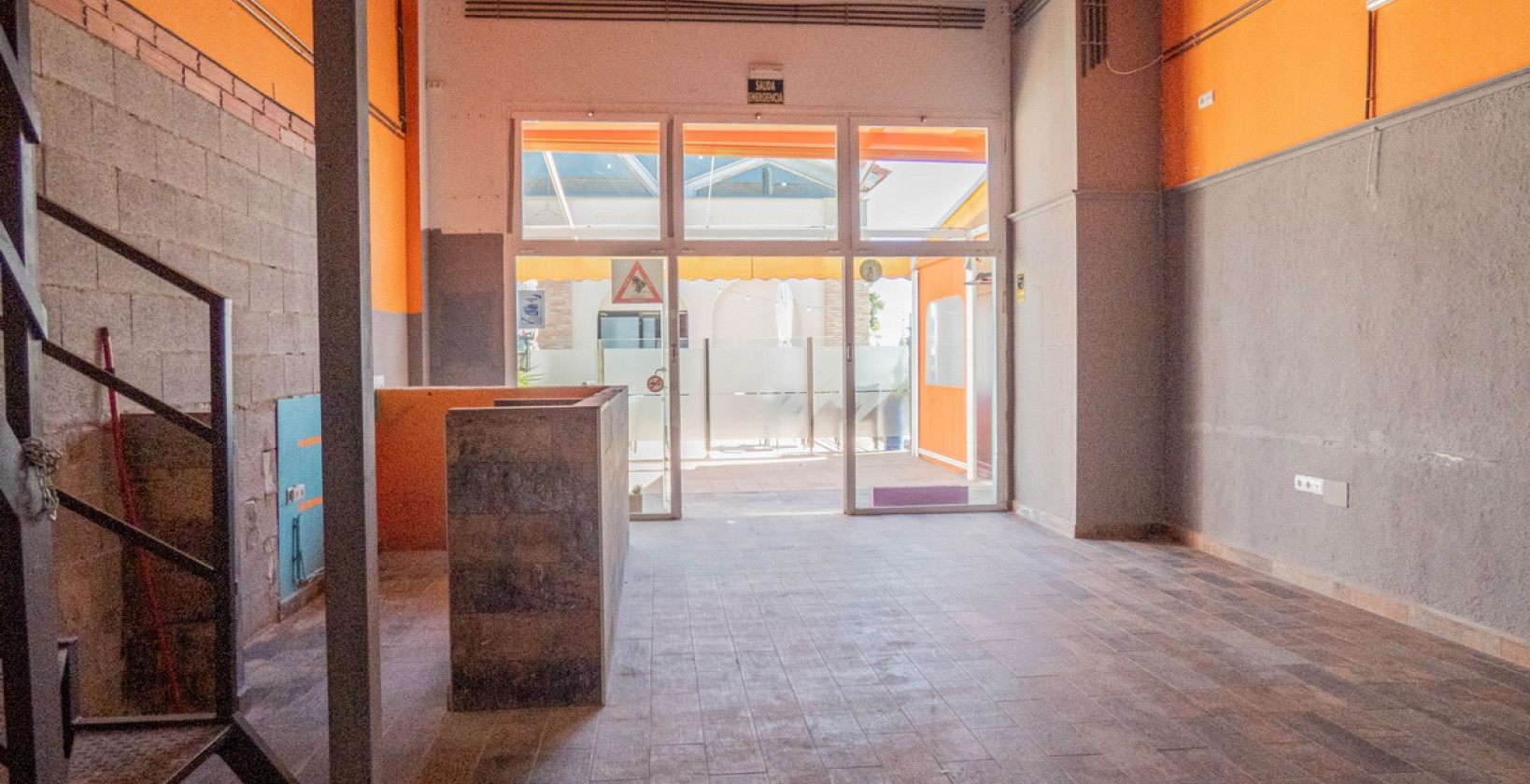 Resale - Commercial - La Finca Golf - Algorfa