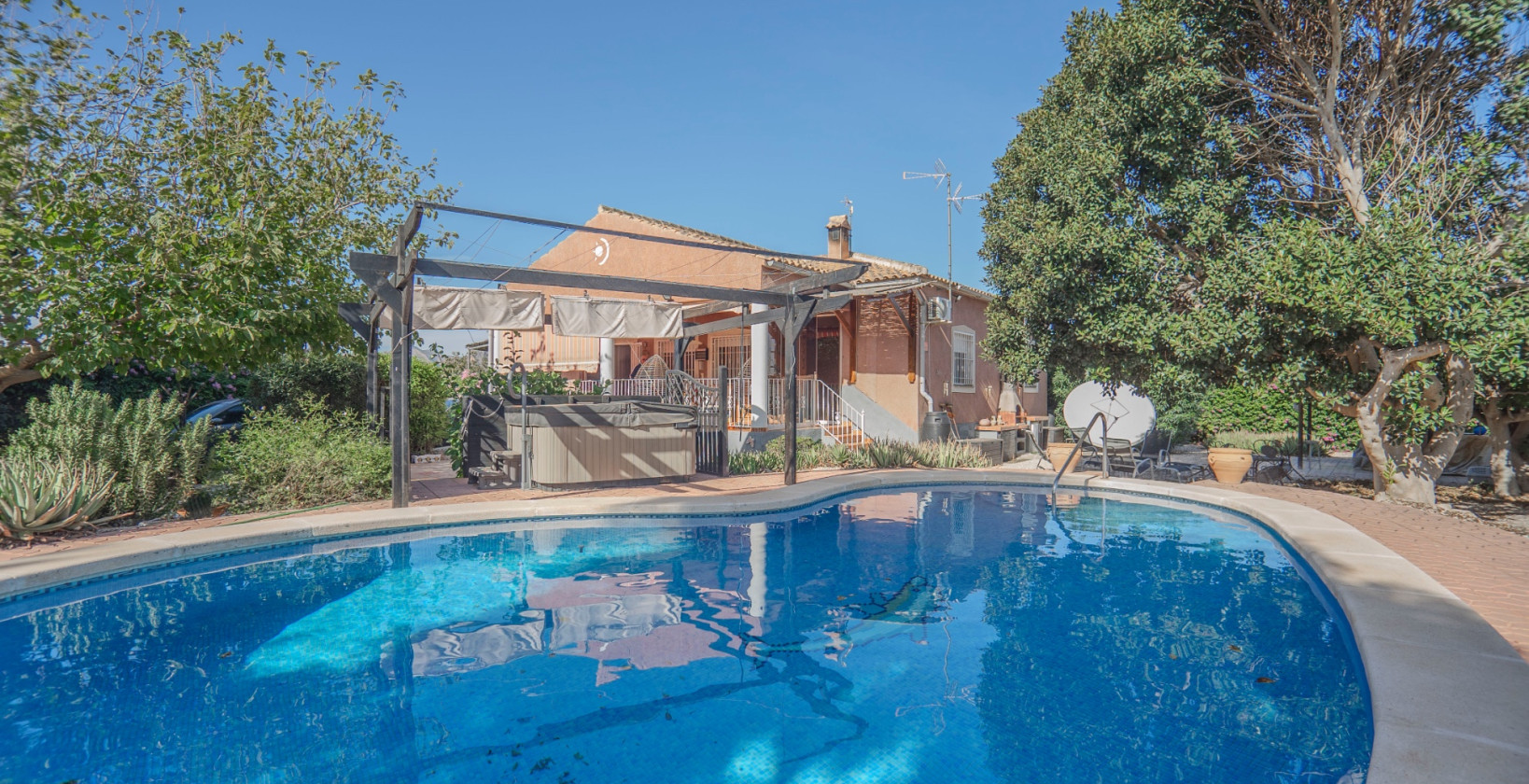 Resale - Villa - Orihuela Costa - San Bartolome