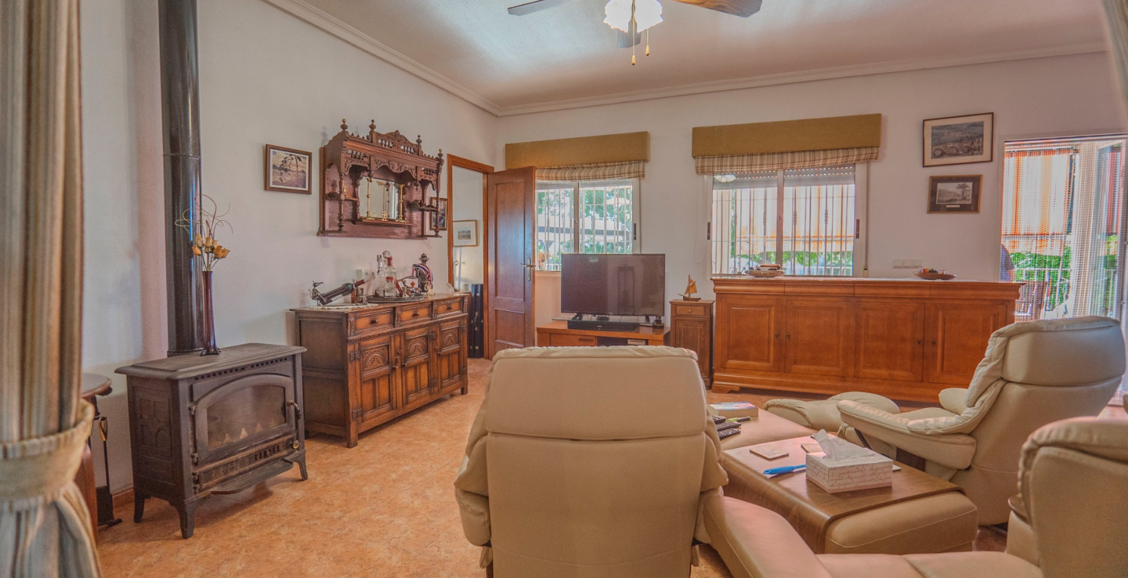 Resale - Villa - Orihuela Costa - San Bartolome