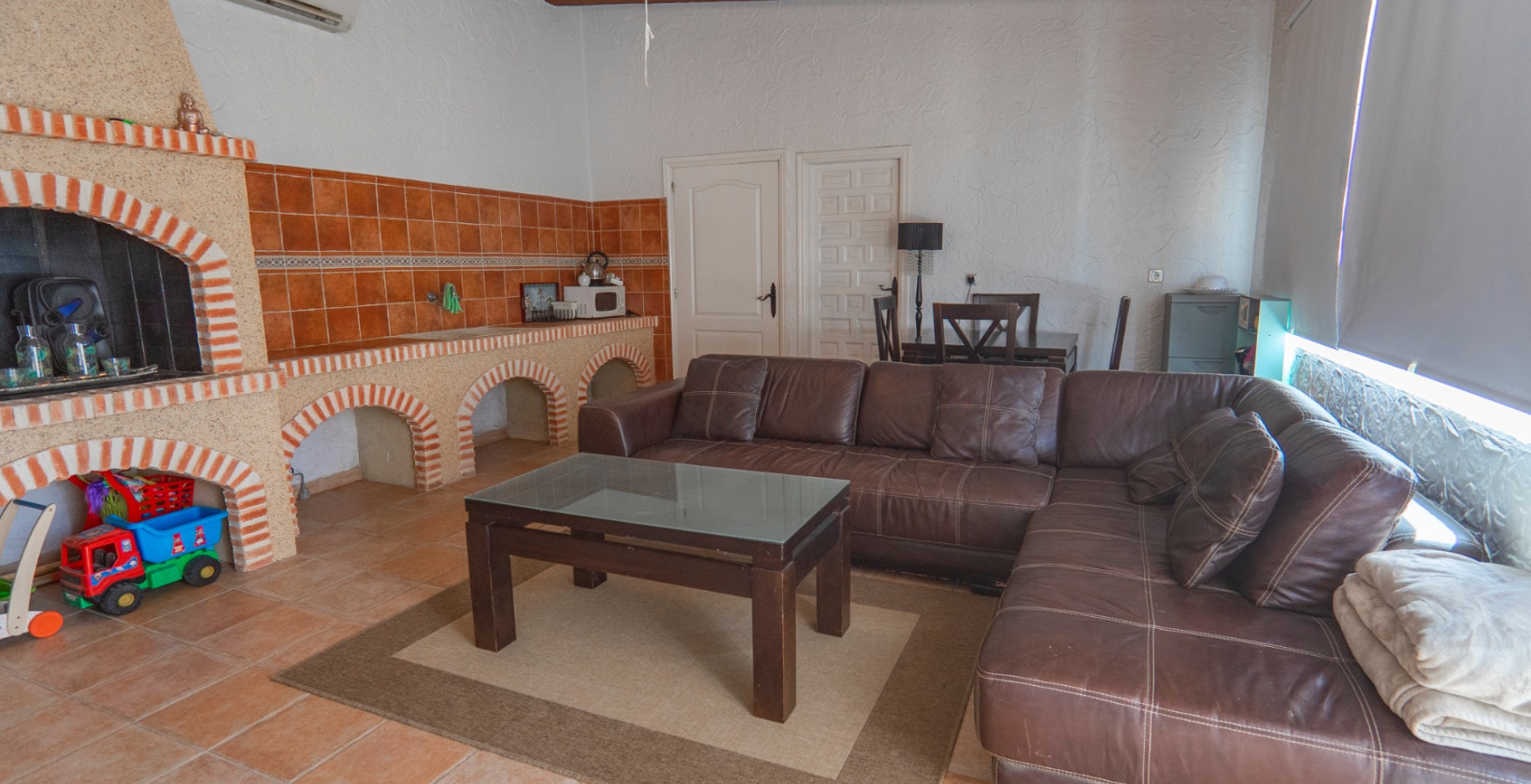 Resale - Villa - Las Heredades - Heredades