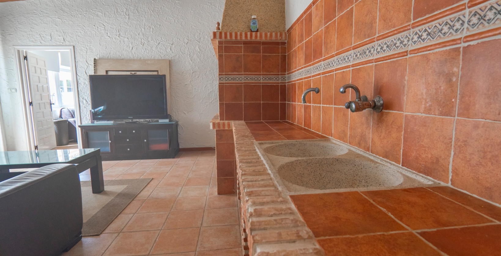 Resale - Villa - Las Heredades - Heredades