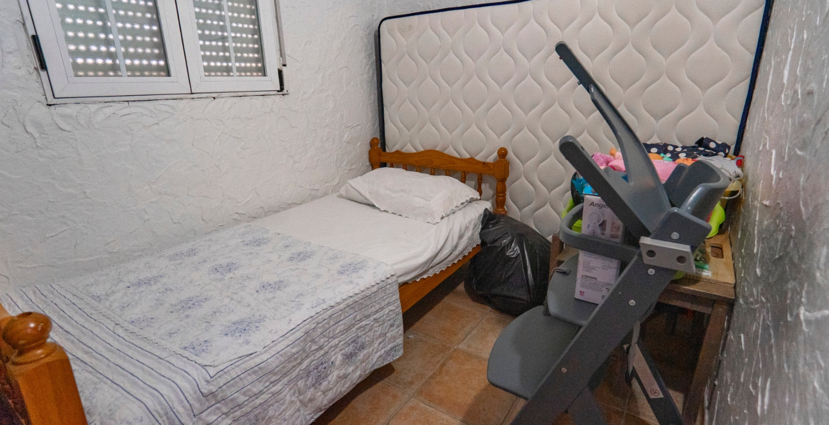 Resale - Villa - Las Heredades - Heredades