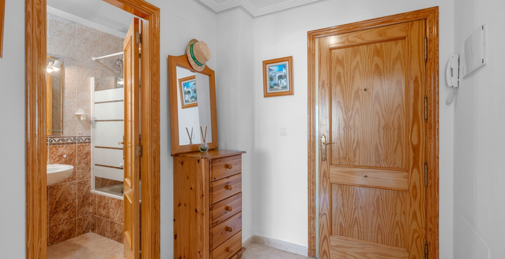 Resale - Apartment / flat - Torrevieja - La Mata