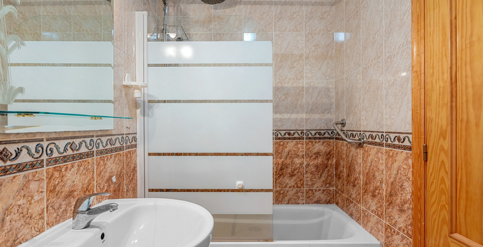 Resale - Apartment / flat - Torrevieja - La Mata