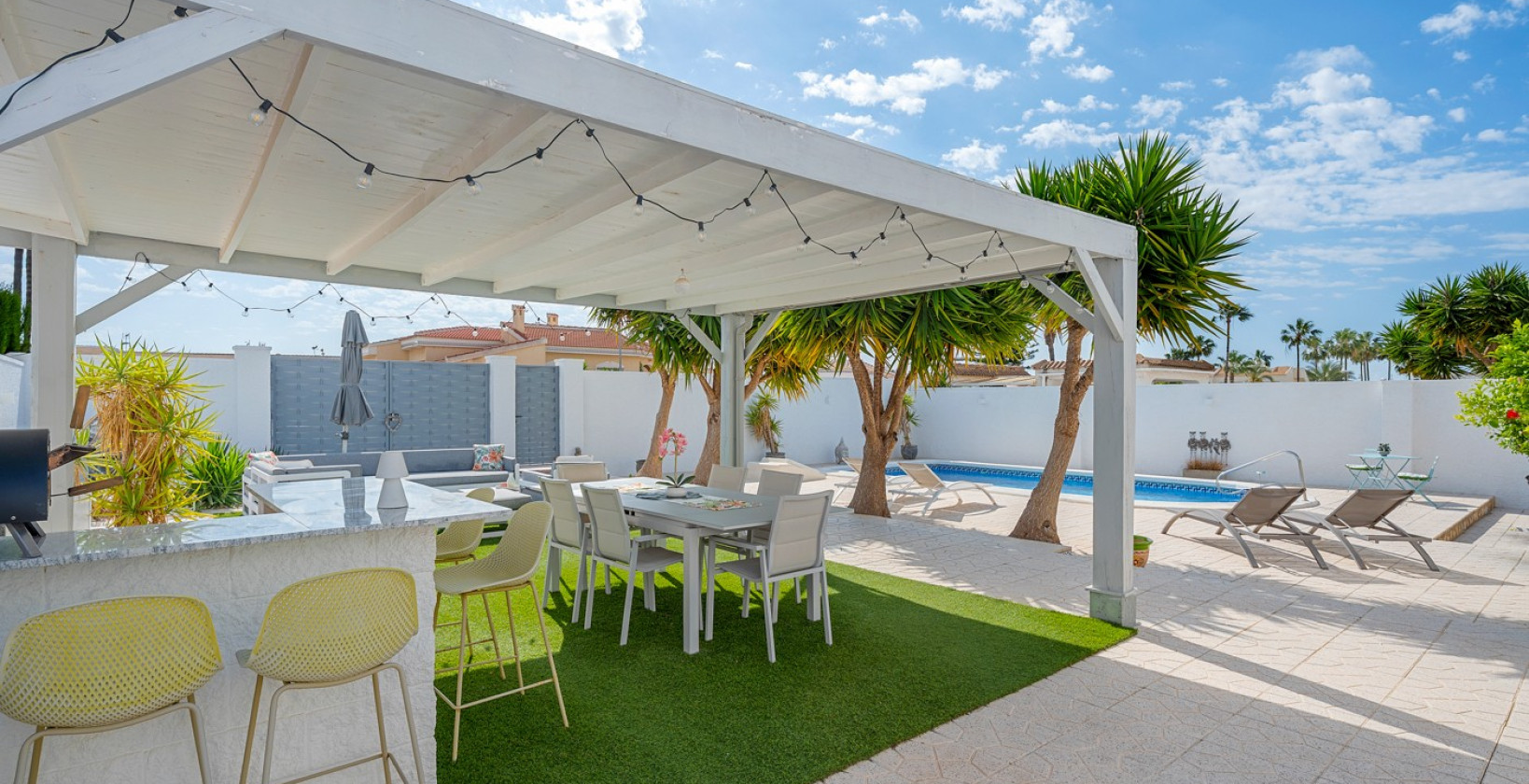 Resale - Villa - Ciudad Quesada - Pueblo Bravo