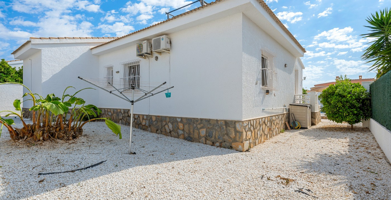 Resale - Villa - Ciudad Quesada - Pueblo Bravo