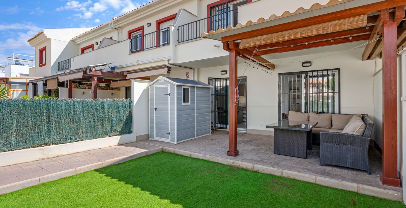 Resale - Townhouse - Ciudad Quesada