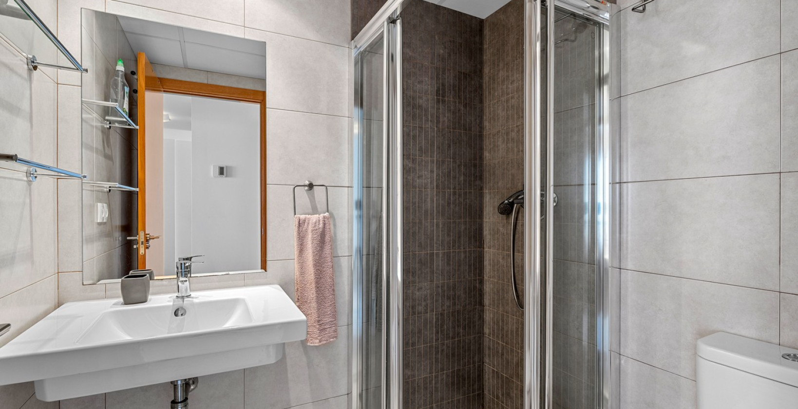 Resale - Townhouse - Ciudad Quesada