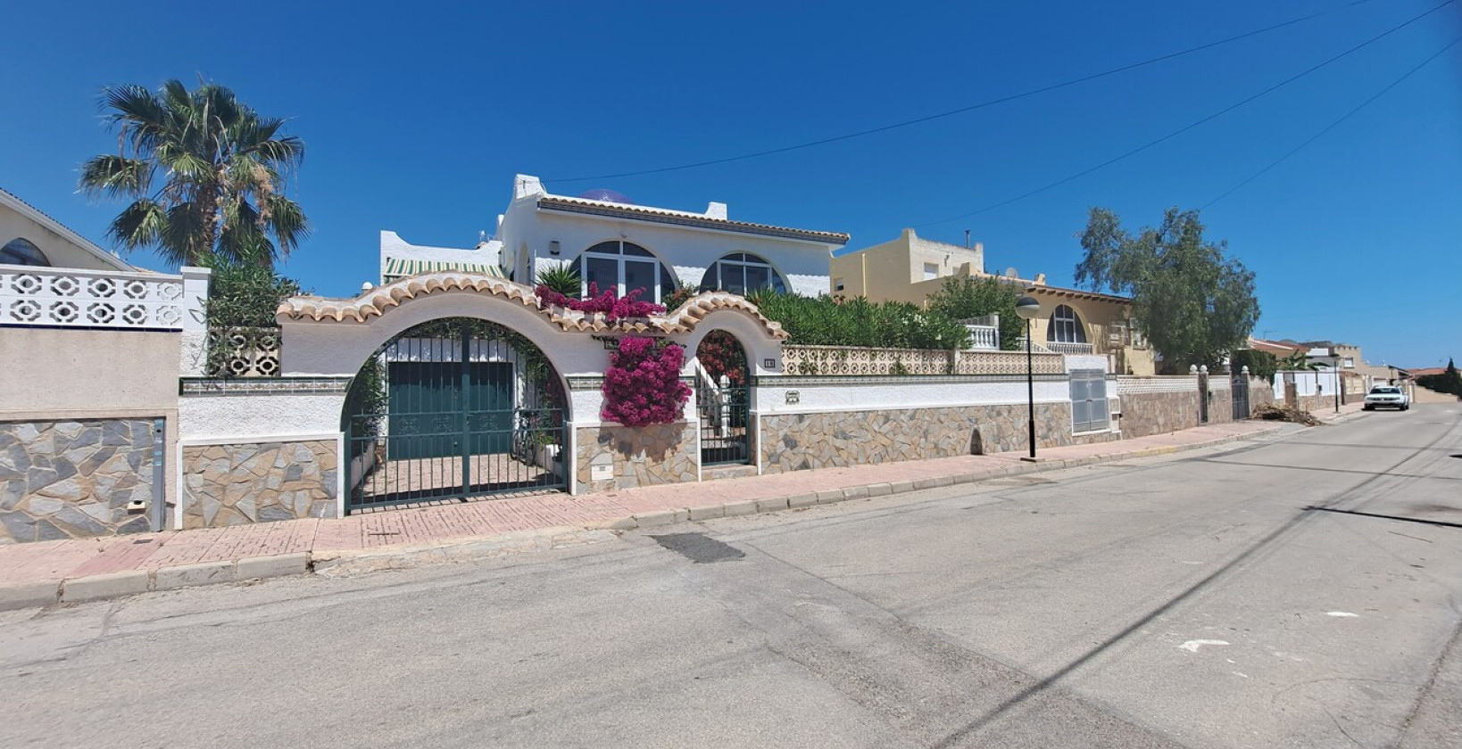 Resale - Villa - San Miguel de Salinas - BLUE LAGOON